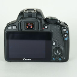 Canon EOS Kiss X7
