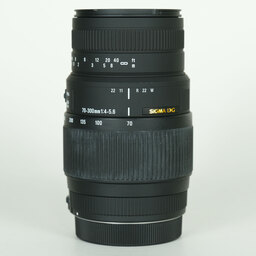 SIGMA 70-300mm F4-5.6 DG MACRO [キヤノンEF用]