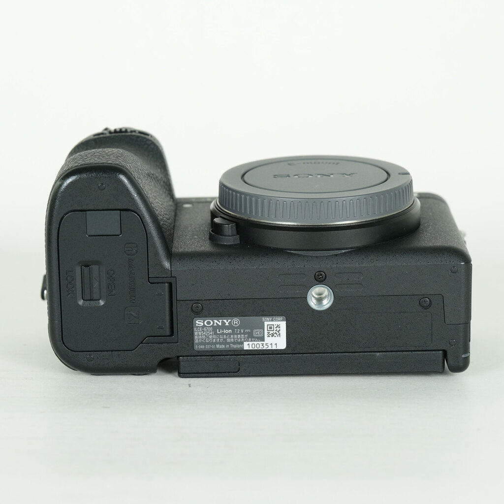 SONY α6700（ILCE-6700）の出品 | ONE SCENE（ワンシーン）