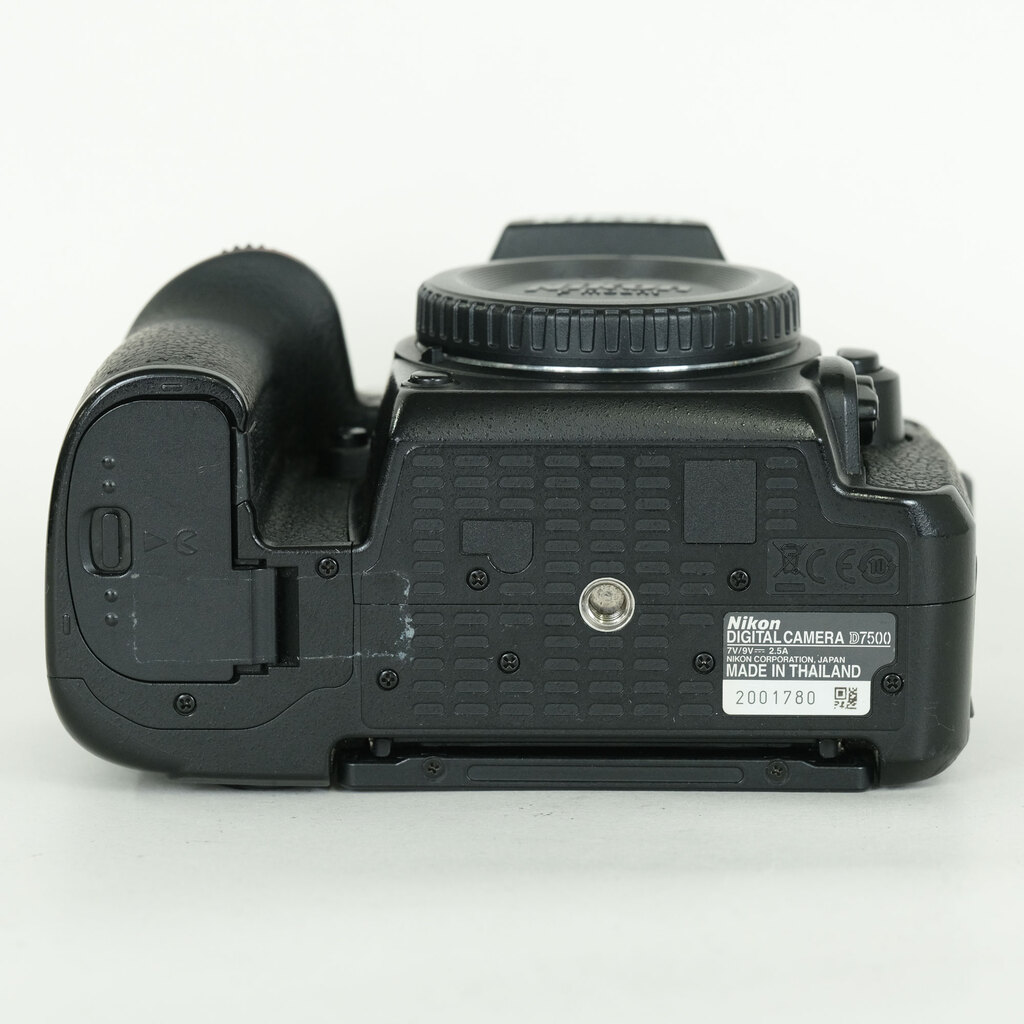 Nikon D7500 Nikon D7500