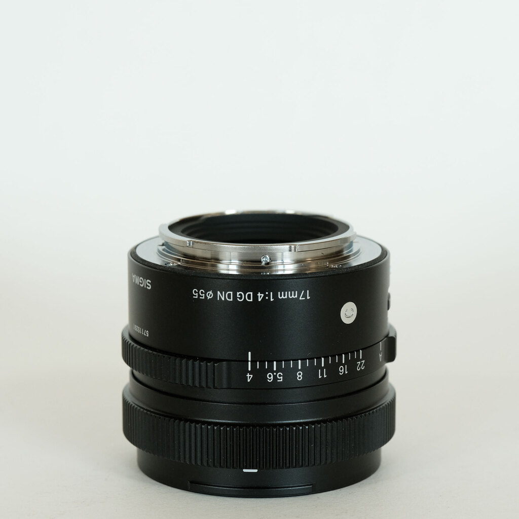 SIGMA 17mm F4 DG DN｜Contemporary [ソニーE用]