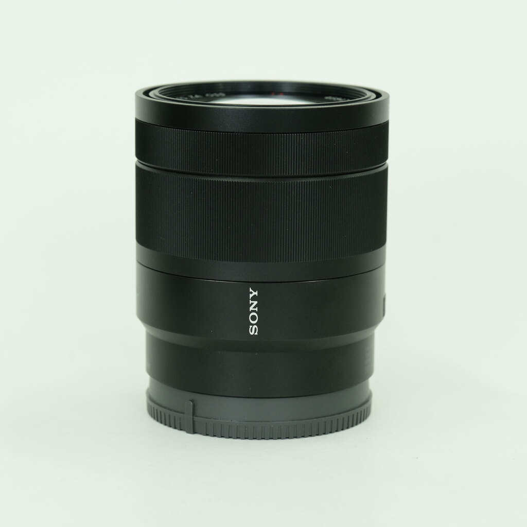 SONY Vario-Tessar T* E 16-70mm F4 ZA OSS SEL1670Z SONY Vario-Tessar T* E 16-70mm F4 ZA OSS SEL1670Z