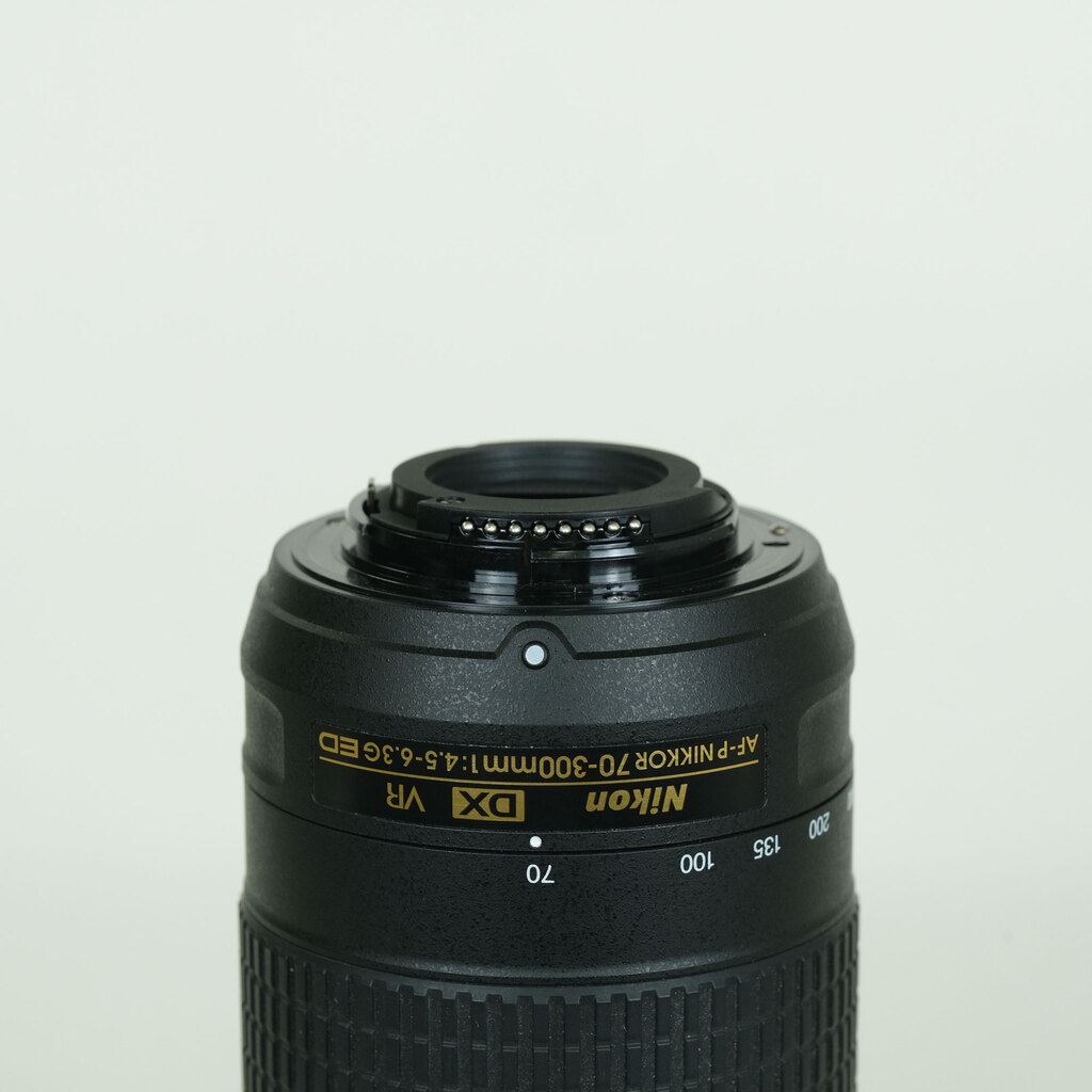 Nikon AF-P DX NIKKOR 70-300mm f/4.5-6.3G ED VR Nikon AF-P DX NIKKOR 70-300mm f/4.5-6.3G ED VR