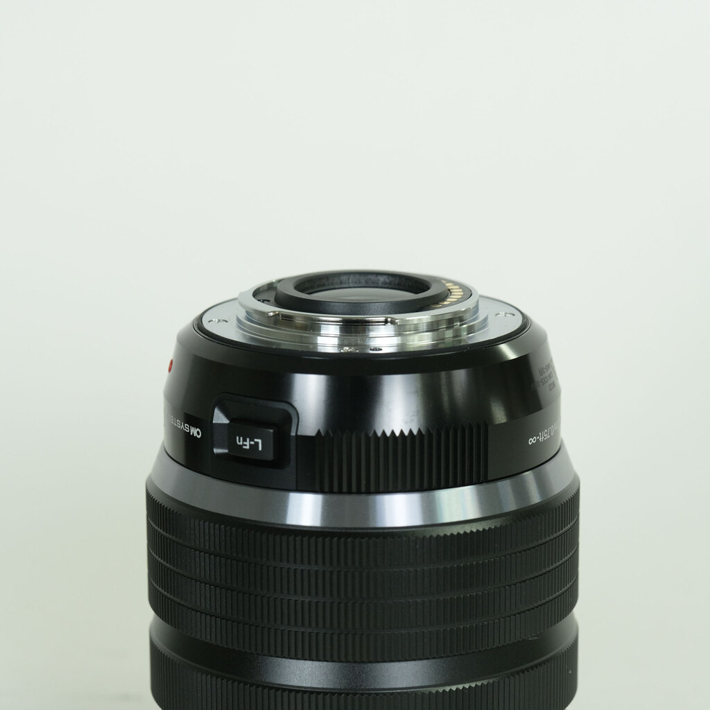 OM SYSTEM M.ZUIKO DIGITAL ED 8-25mm F4.0 PRO   　※OM SYSTEMロゴモデル