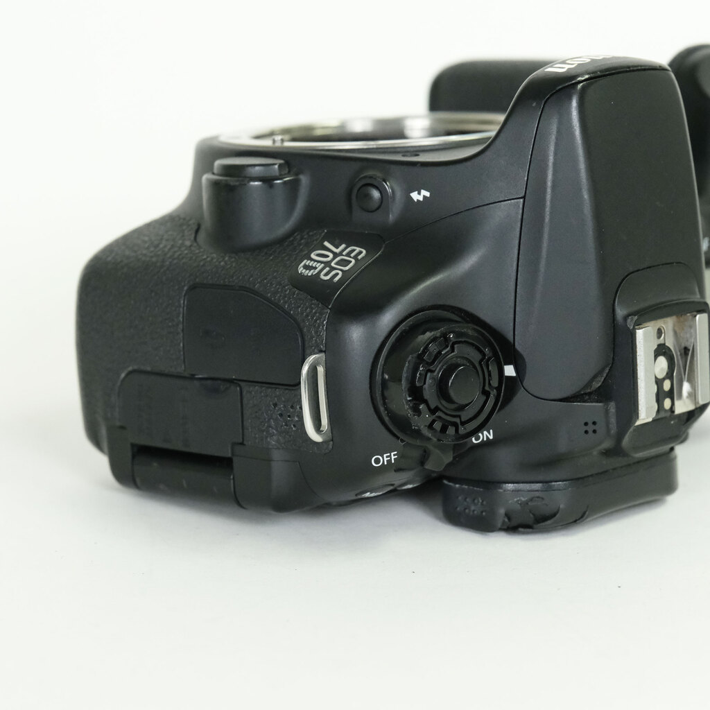 Canon EOS 70D Canon EOS 70D