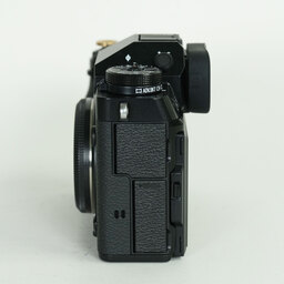 FUJIFILM X-T5 FUJIFILM X-T5