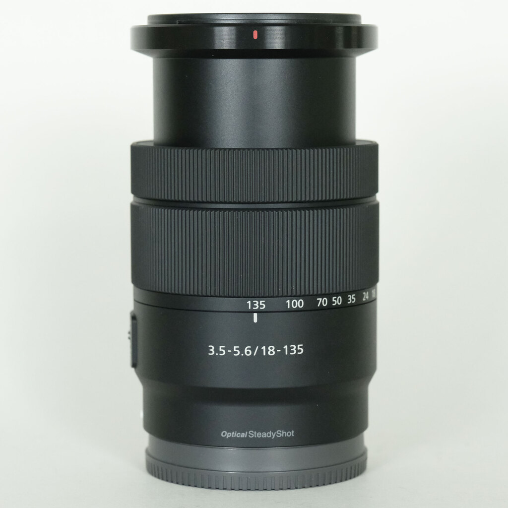 SONY E 18-135mm F3.5-5.6 OSS SEL18135