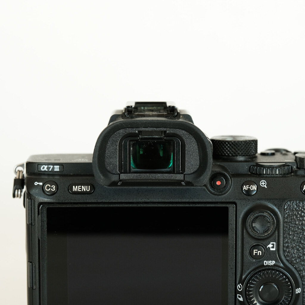 SONY α7 III（ILCE-7M3）