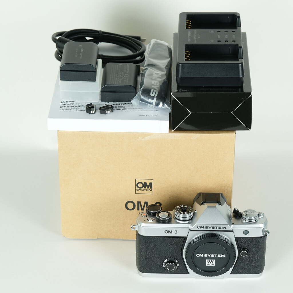 OM SYSTEM OM-3