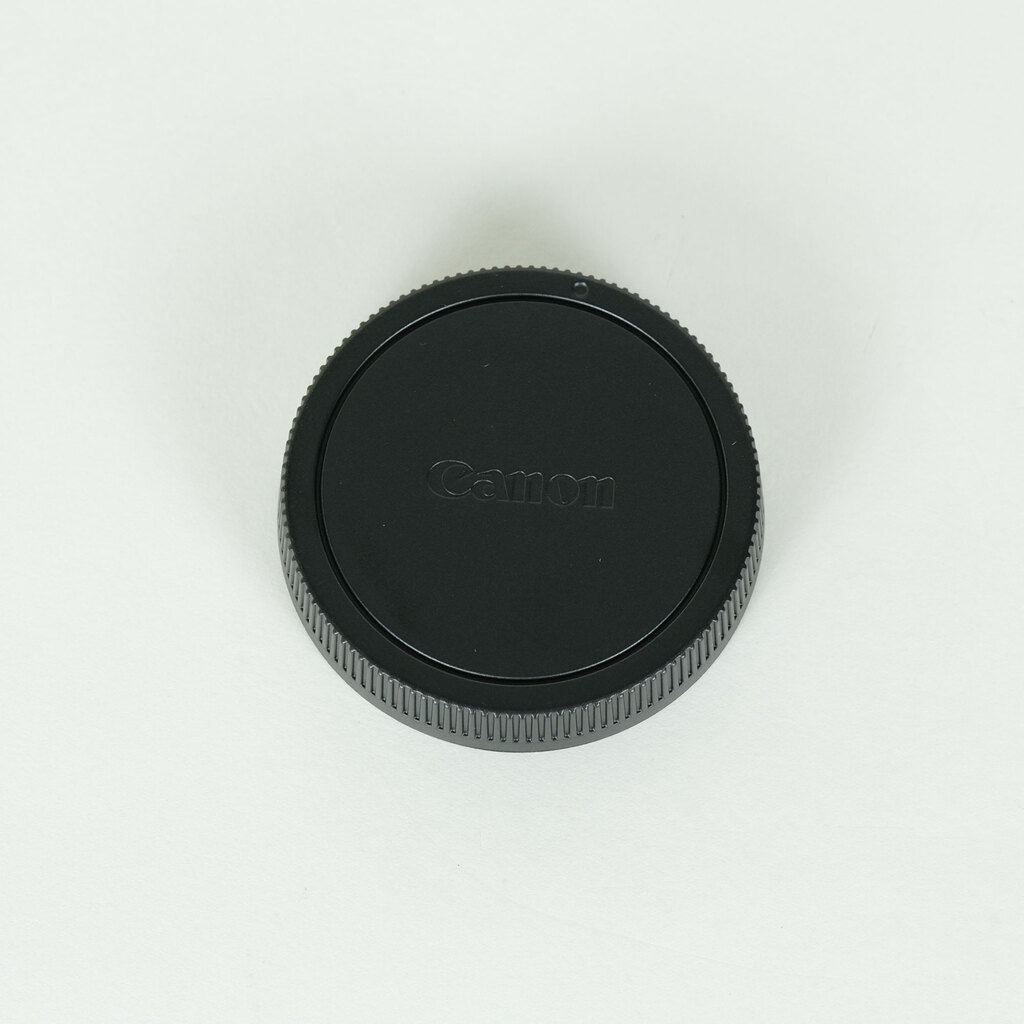Canon EF-M22mm F2 STM