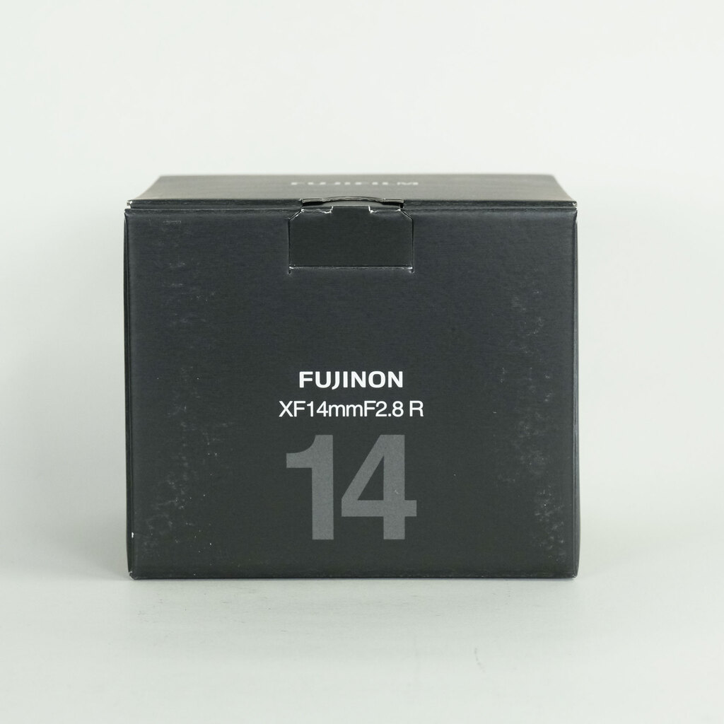 FUJIFILM XF14mmF2.8 R