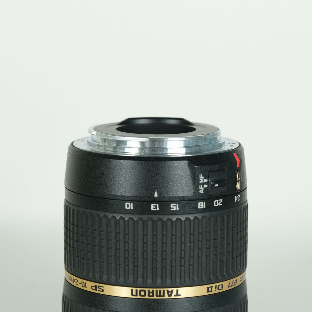 TAMRON SP 10-24mm F3.5-4.5 DiII/Model B001E(キヤノンEF用)の出品