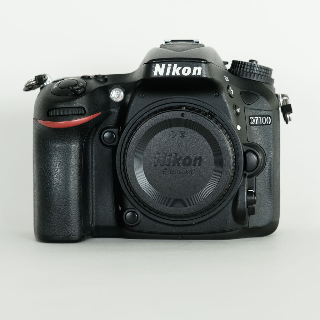 Nikon D7100