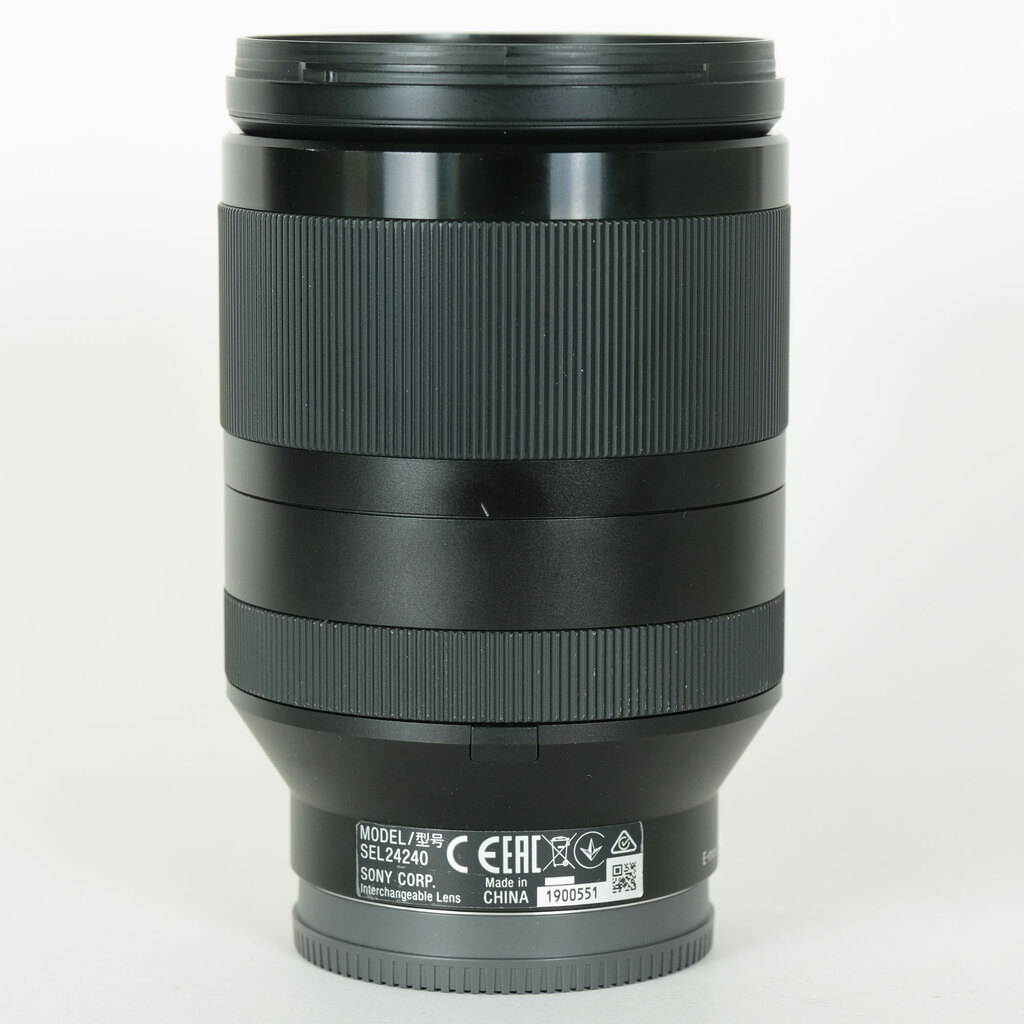SONY FE 24-240mm F3.5-6.3 OSS SEL24240