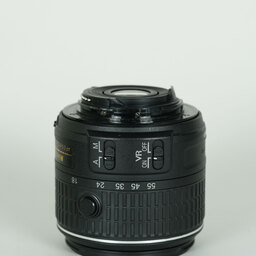Nikon AF-S DX NIKKOR 18-55mm f3.5-5.6G VR II