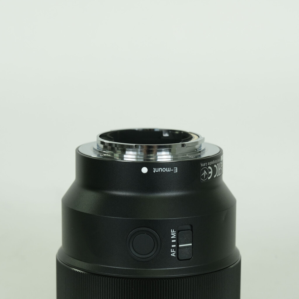 SONY FE 85mm F1.8 SEL85F18