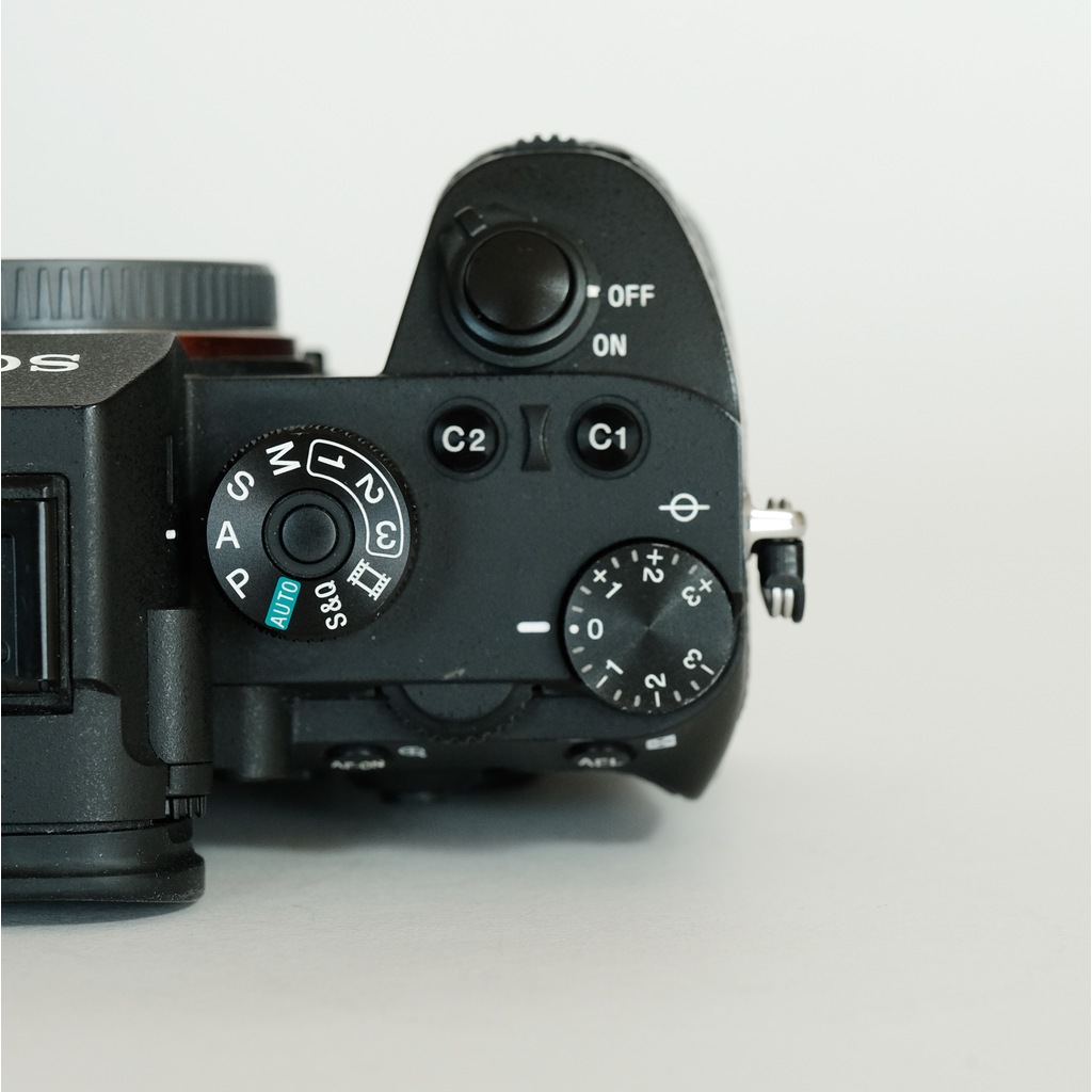 SONY α9（ILCE-9）の出品 | ONE SCENE（ワンシーン）