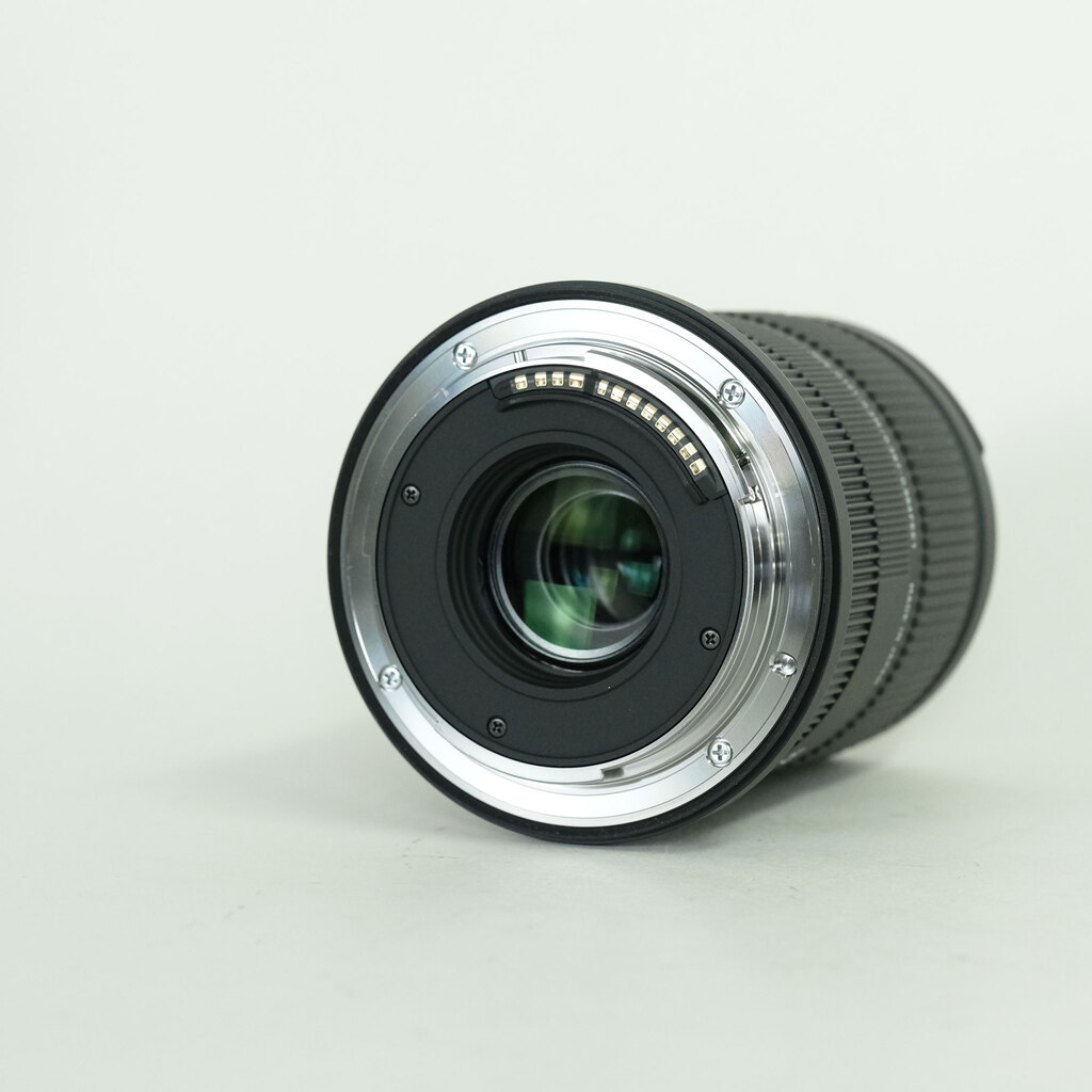 SIGMA 18-50mm F2.8 DC DN｜Contemporary [キヤノンRF用]