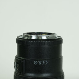 Canon EF100mm F2.8Lマクロ IS USM Canon EF100mm F2.8Lマクロ IS USM