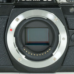 OLYMPUS OM-D E-M10 Mark II