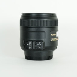 Nikon AF-S DX Micro NIKKOR 40mm f/2.8G