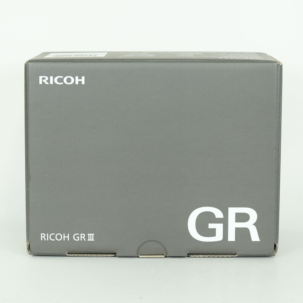 RICOH GR III