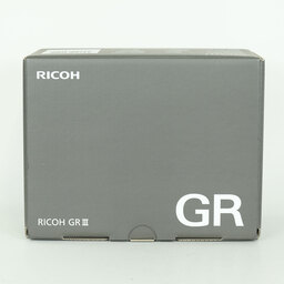 RICOH GR III