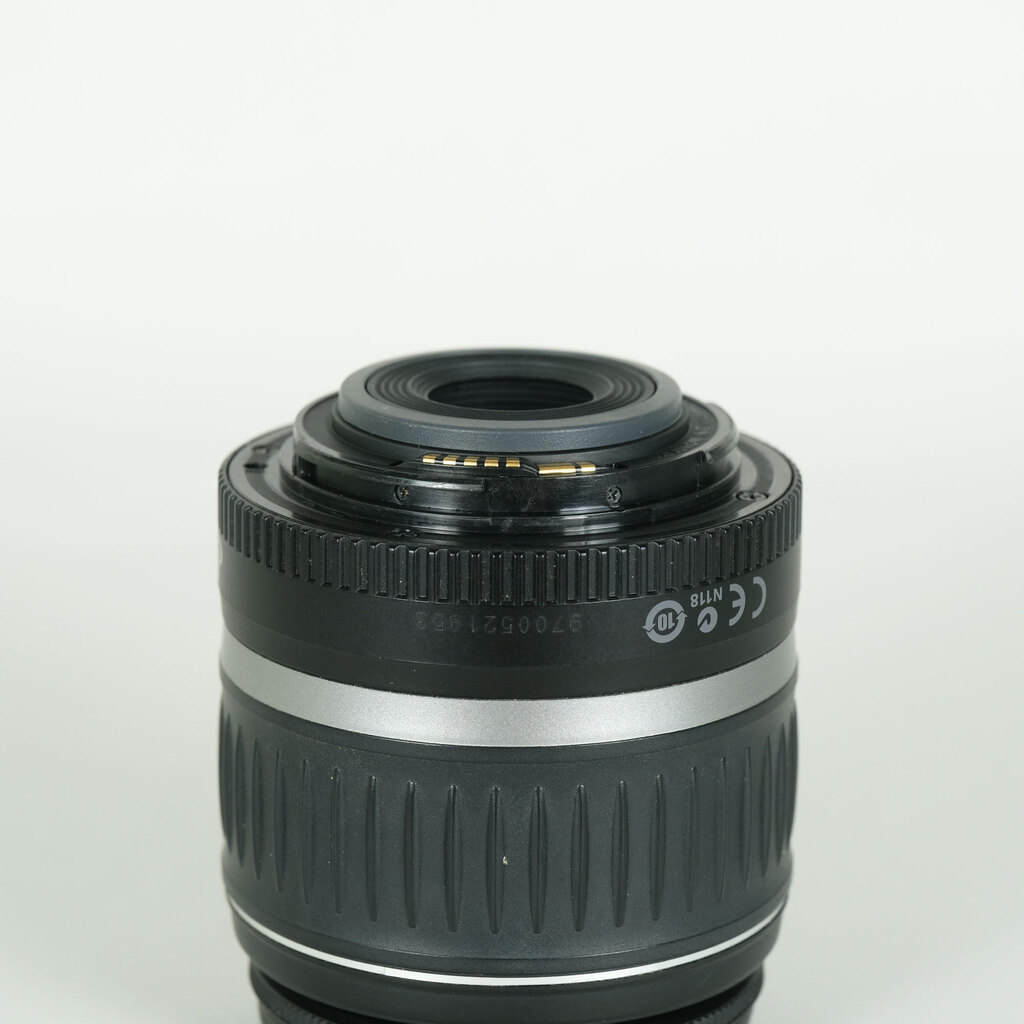 Canon EF-S 18-55mm F3.5-5.6 II USMの出品 | ONE SCENE（ワンシーン）