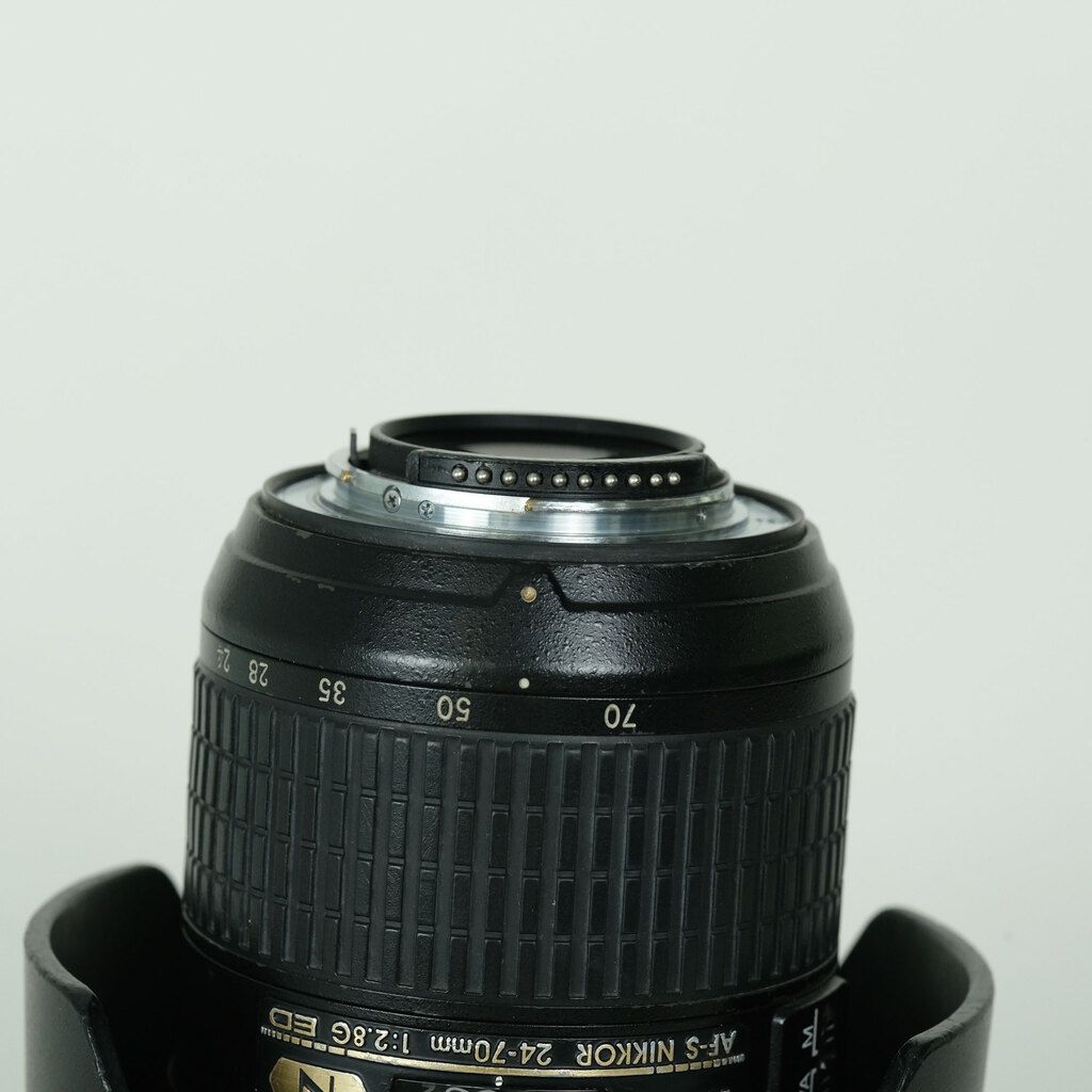 Nikon AF-S NIKKOR 24-70mm f/2.8G ED