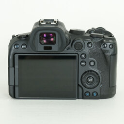 Canon EOS R6