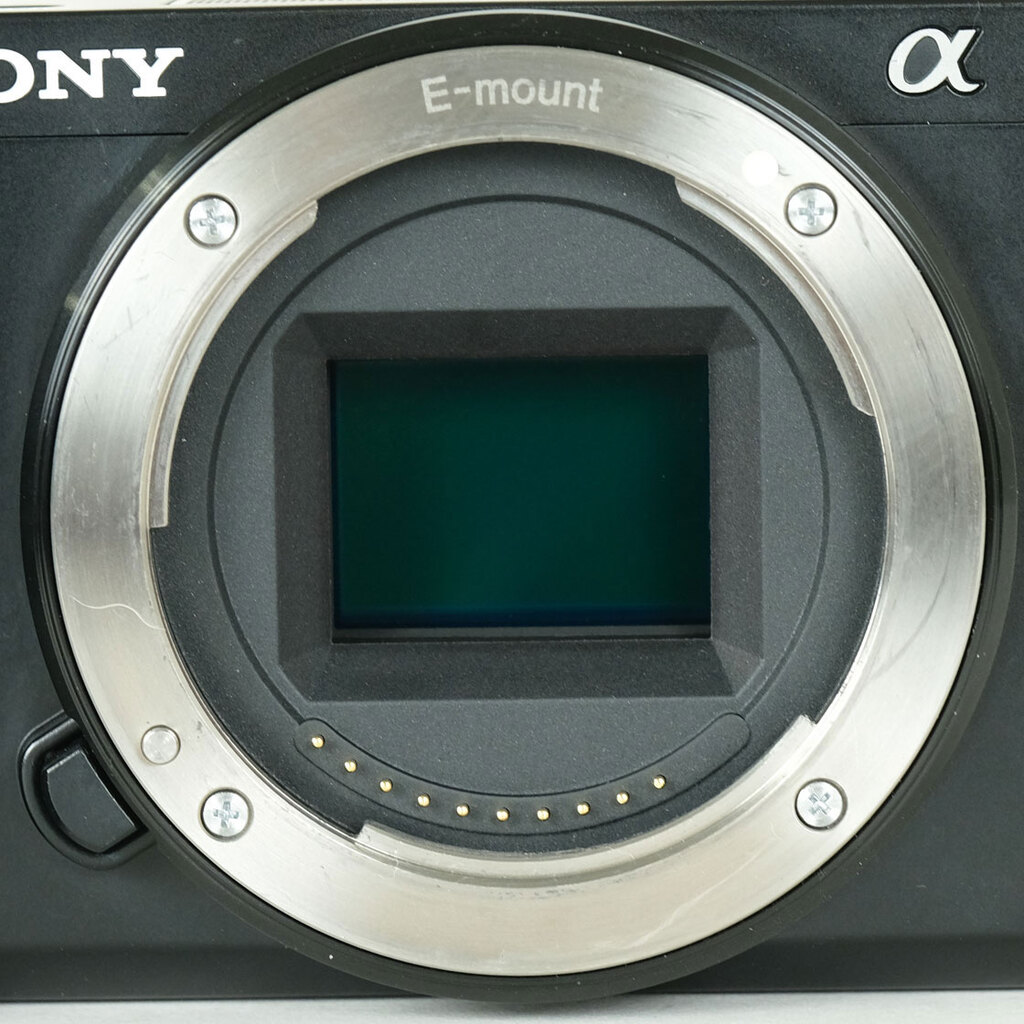 SONY VLOGCAM ZV-E10