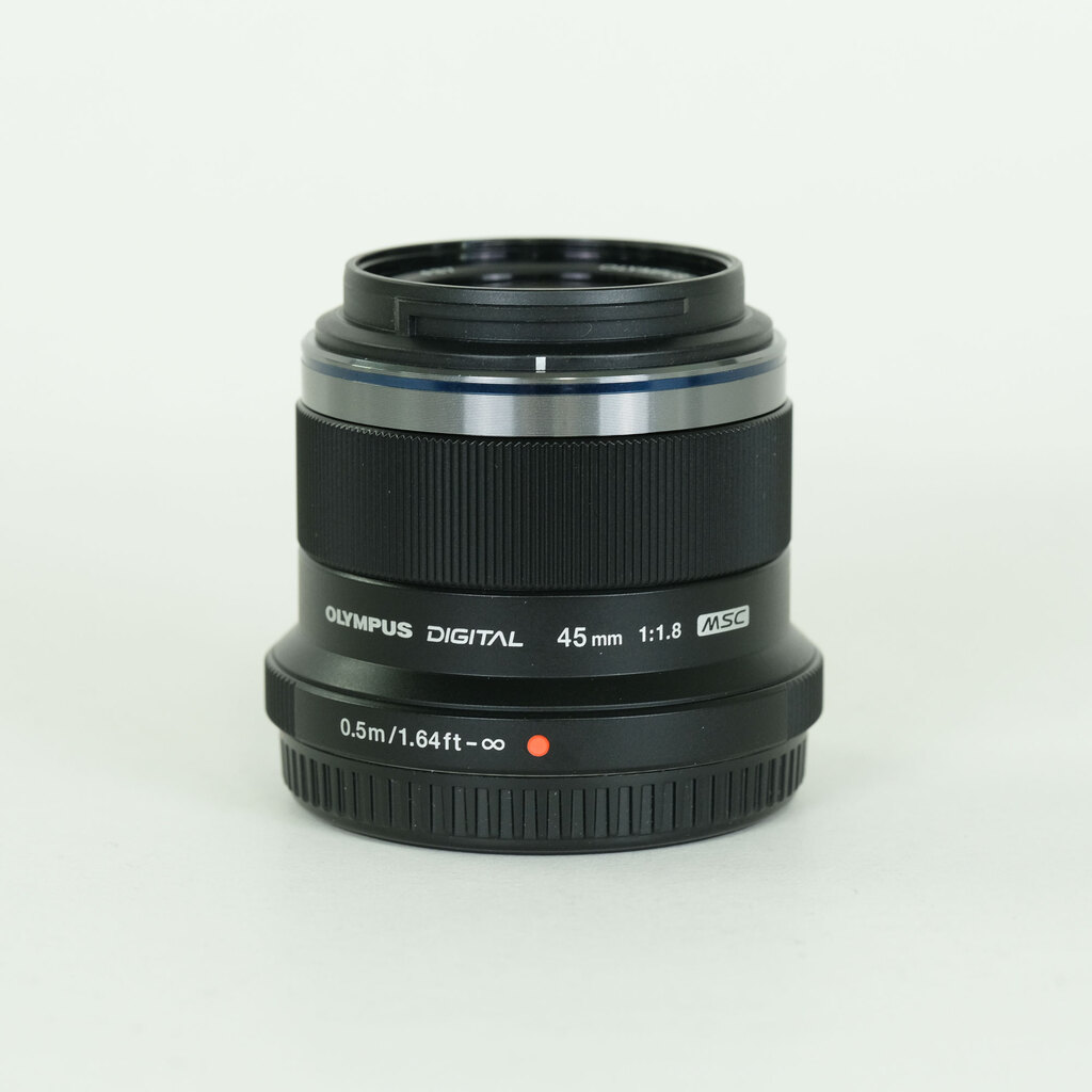 OLYMPUS M.ZUIKO DIGITAL 45mm F1.8