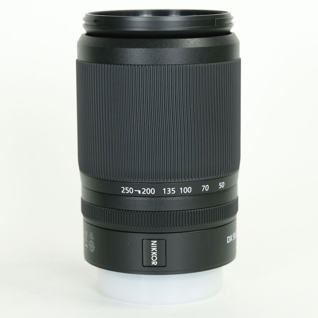 Nikon NIKKOR Z DX 50-250mm f/4.5-6.3 VR Nikon NIKKOR Z DX 50-250mm f/4.5-6.3 VR