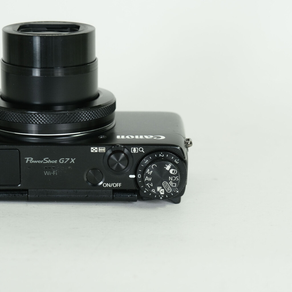 Canon PowerShot G7X