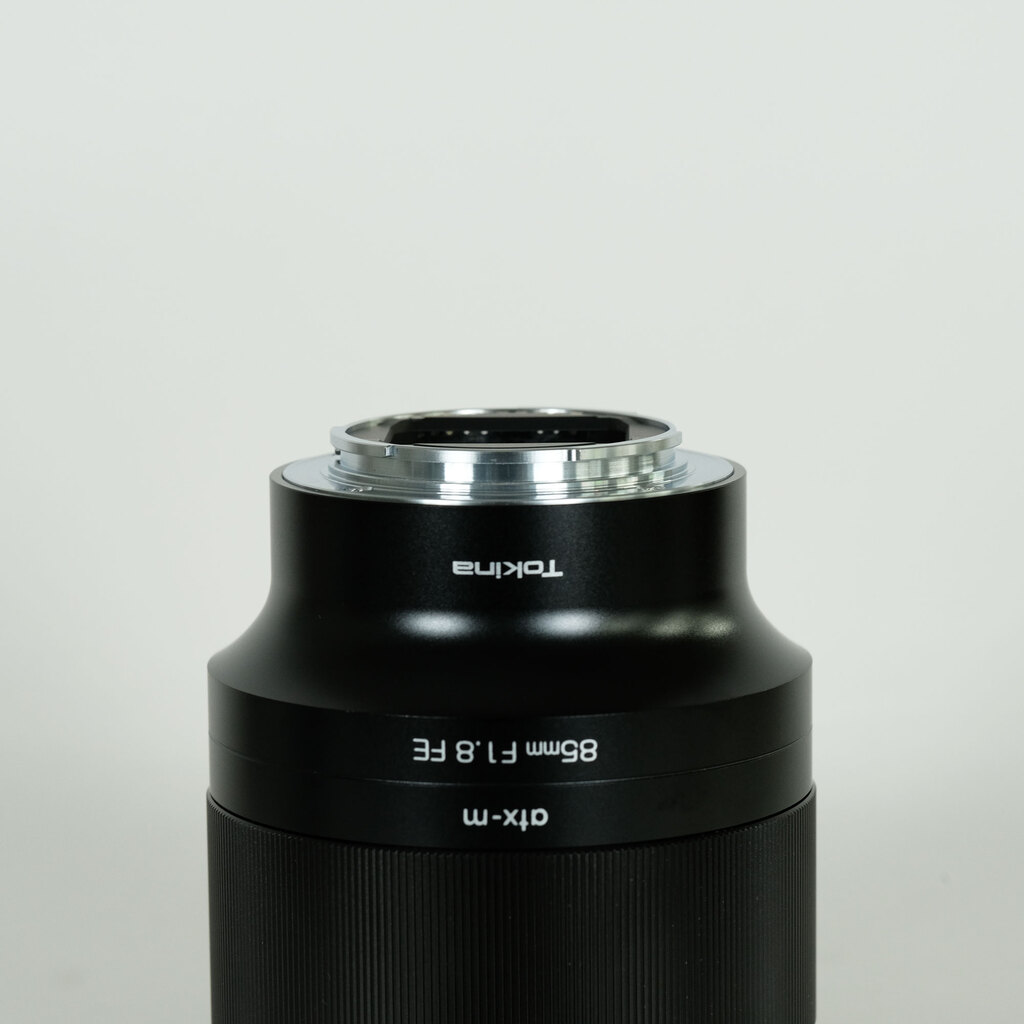 TOKINA atx-m 85mm F1.8 FE