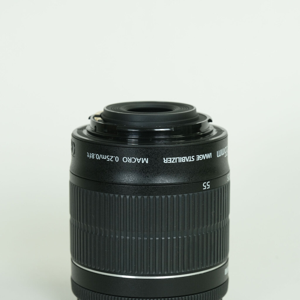 Canon EF-S18-55mm F3.5-5.6 IS STM