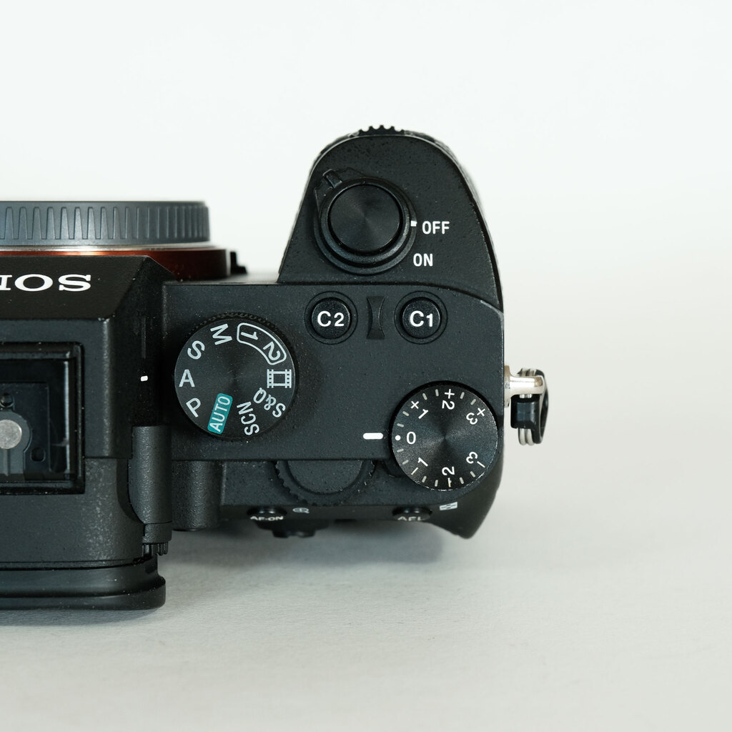 SONY α7 III(ILCE-7M3) SONY α7 III(ILCE-7M3)