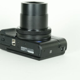 SONY Cyber-shot DSC-RX100M4