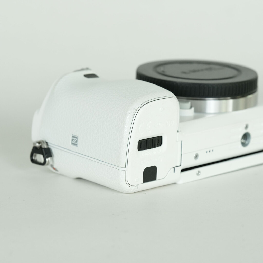 SONY α6000（ILCE-6000）