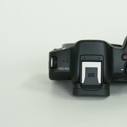 Canon EOS R50
