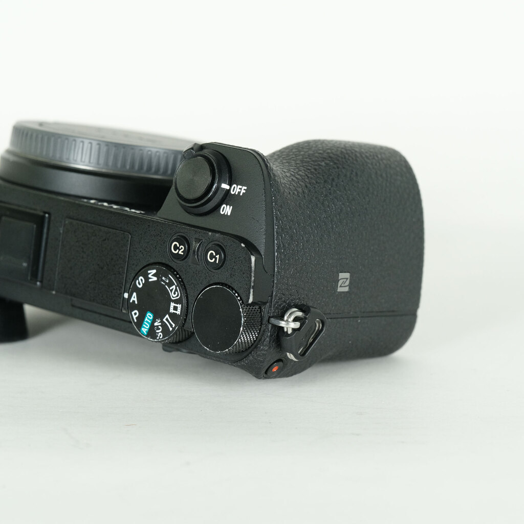 SONY α6500（ILCE-6500）の出品 | ONE SCENE（ワンシーン）