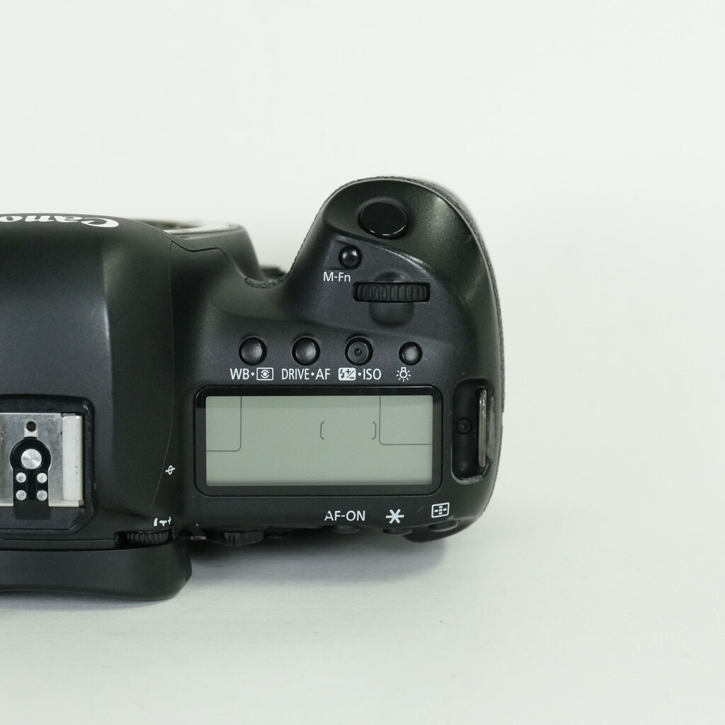 Canon EOS 5D Mark IV Canon EOS 5D Mark IV