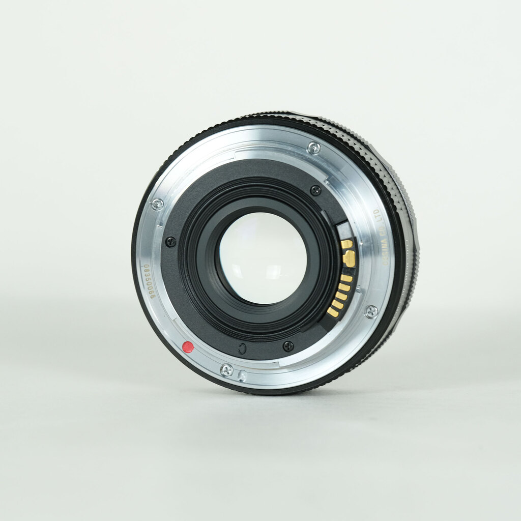 Voigtlander ULTRON 40mm F2 SLII Aspherical EFの出品 | ONE SCENE