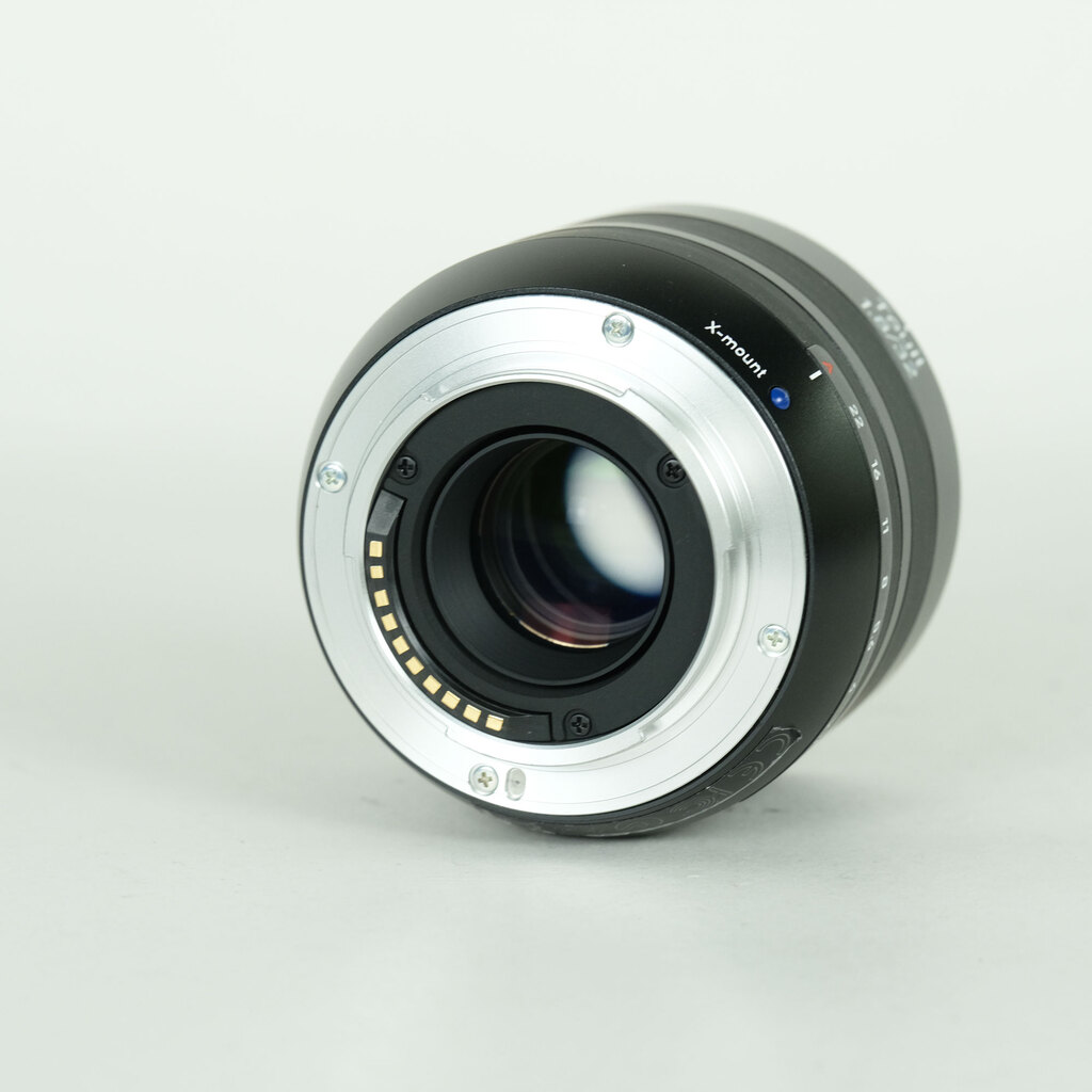 Carl Zeiss Touit 1.8/32 [フジフイルムX用]