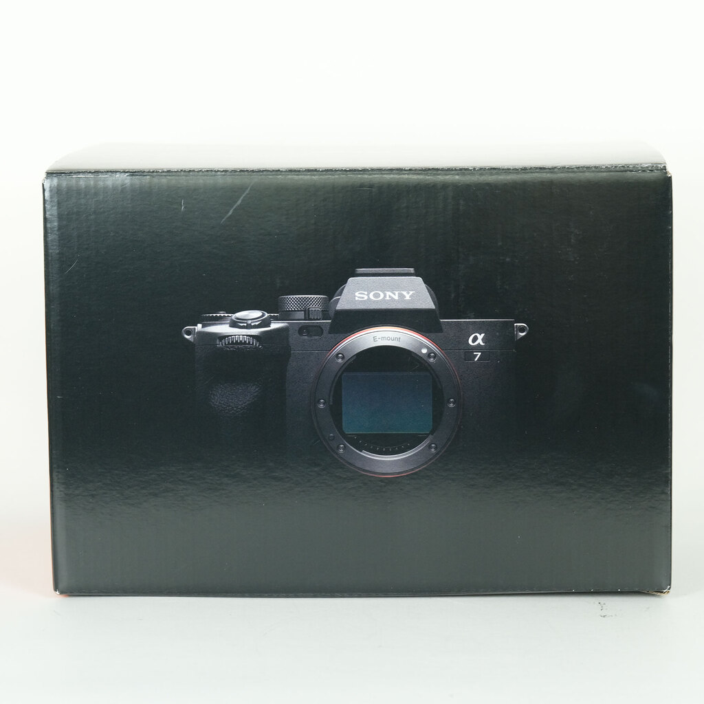 SONY α7 IV（ILCE-7M4）の出品 | ONE SCENE（ワンシーン）