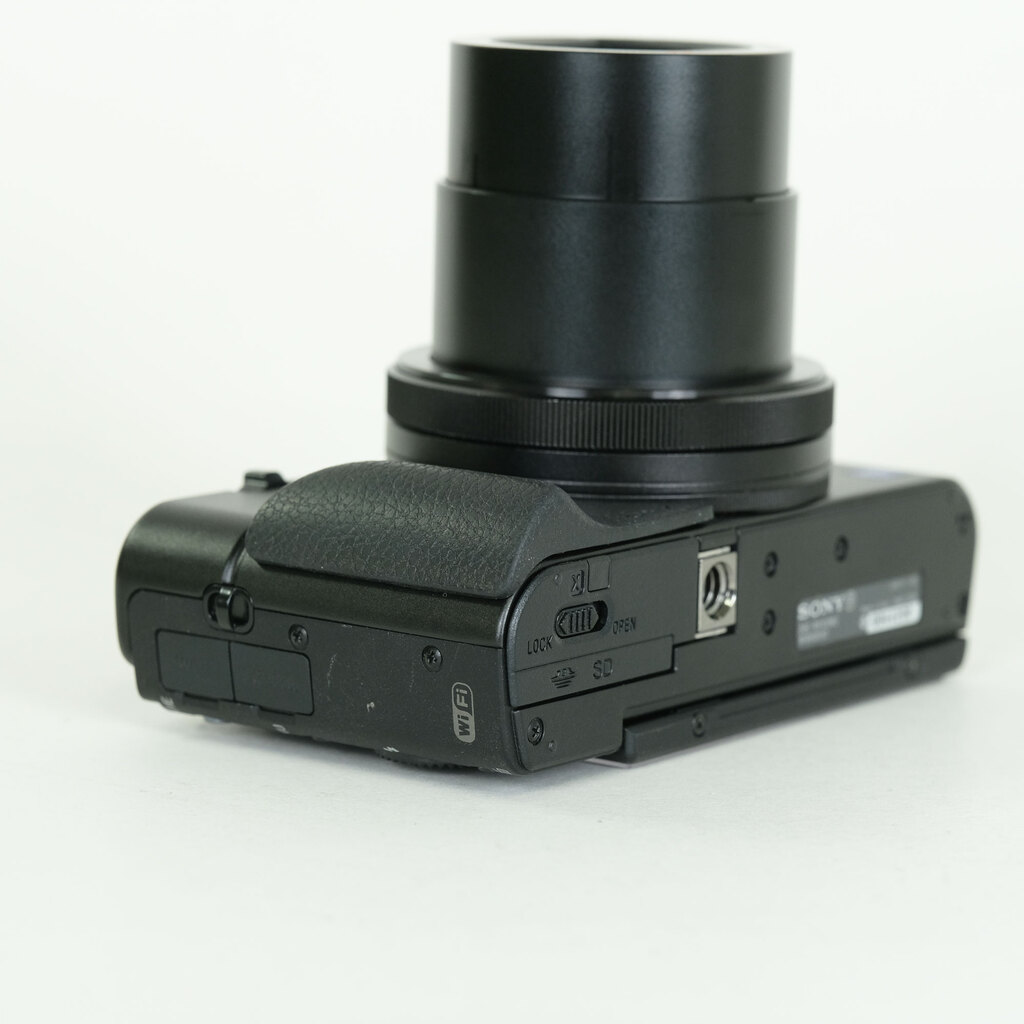 SONY Cyber-shot DSC-RX100M3 SONY Cyber-shot DSC-RX100M3