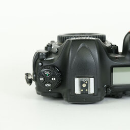 Nikon D500