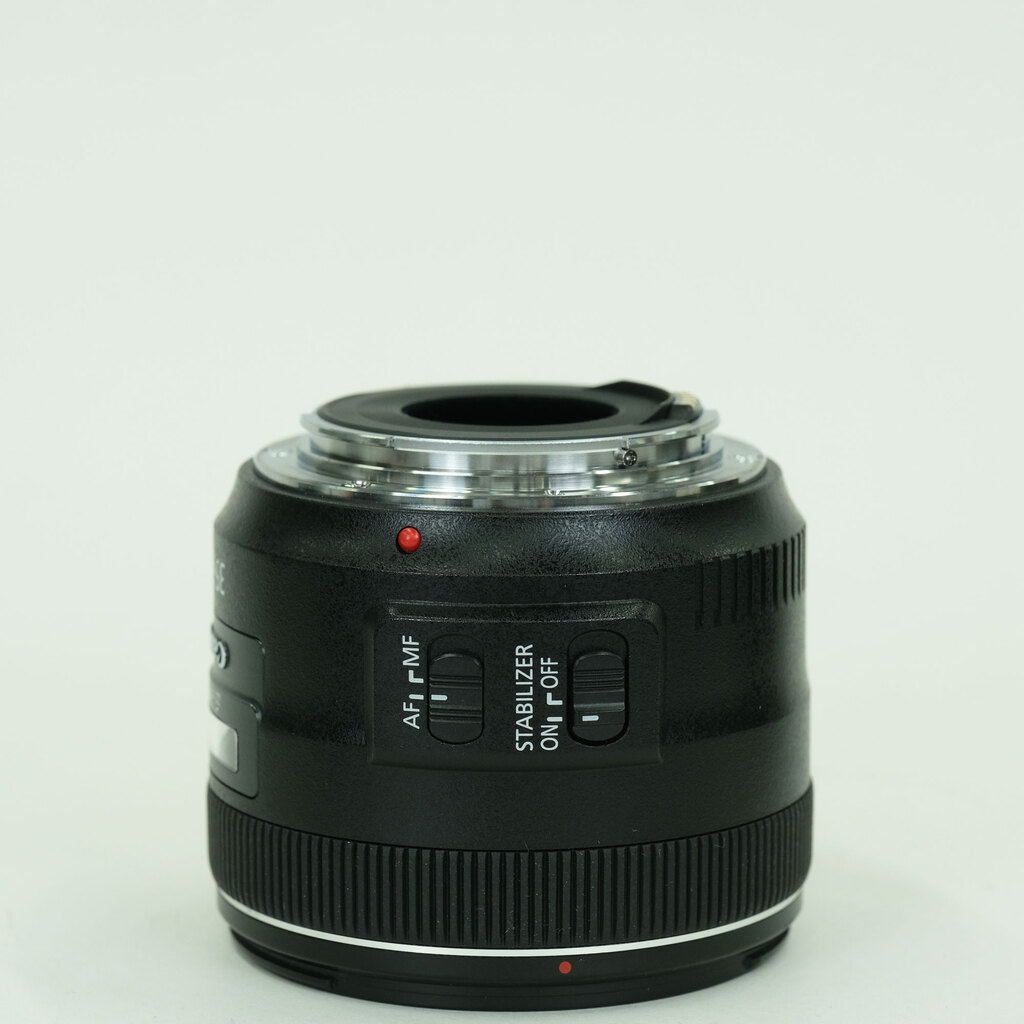 Canon EF35mm F2 IS USM Canon EF35mm F2 IS USM