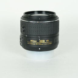 Nikon AF-S DX NIKKOR 18-55mm f3.5-5.6G VR II