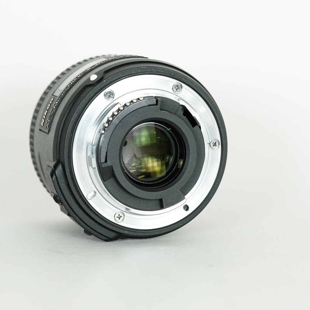 Nikon AF-S DX Micro NIKKOR 40mm f/2.8G